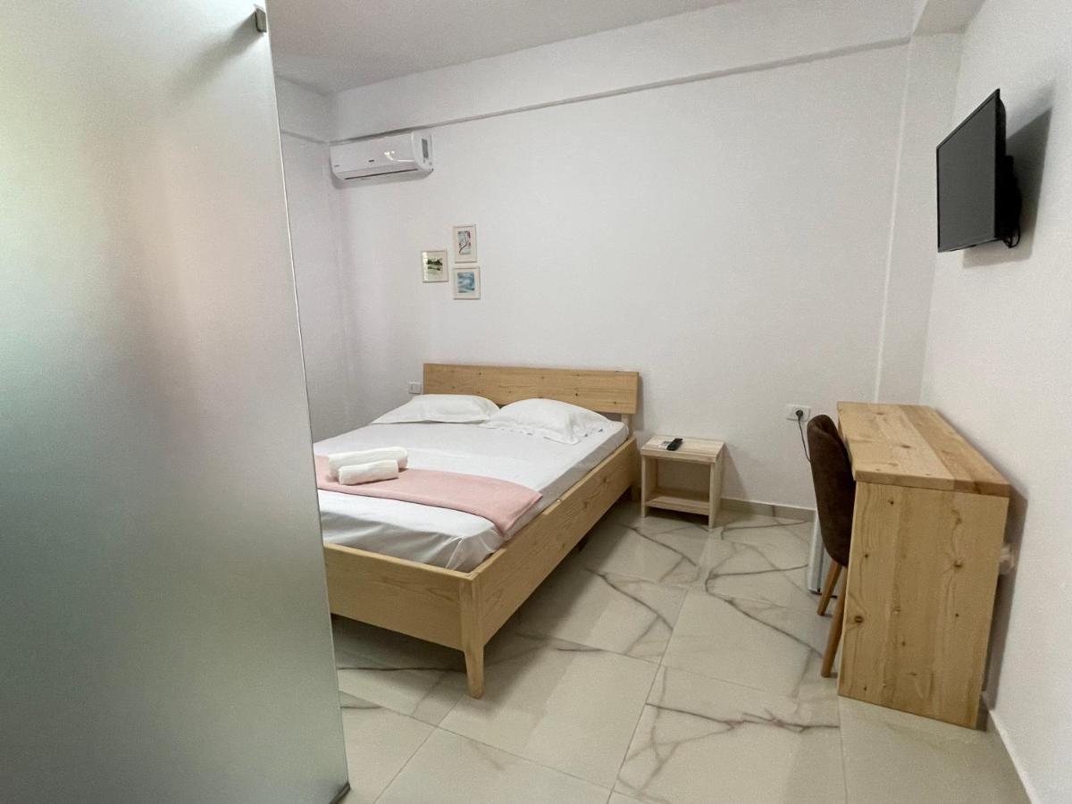 Xho's Forest Guest house Berat